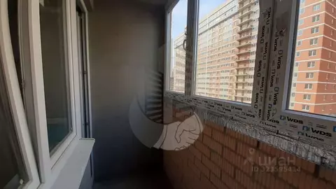 2-к кв. Краснодарский край, Краснодар ул. Западный обход, 39/2к4 (52.0 ...