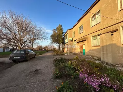 2-к кв. Крым, Красногвардейский район, Новопокровское с/пос, с. ...