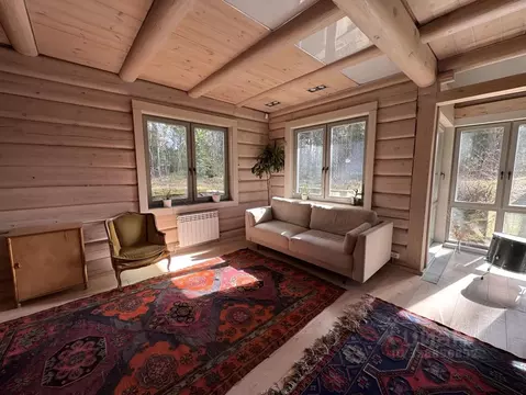 Дом в Ленинградская область, Всеволожский район, Агалатовское с/пос, ...