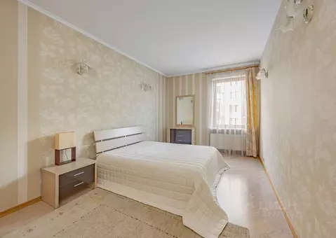 2-к кв. Санкт-Петербург Новочеркасский просп., 33 (78.0 м)