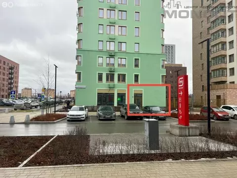 Торговая площадь (70 м)