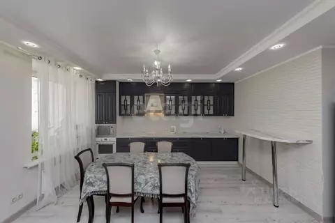 3-к кв. Тюменская область, Тюмень ул. Николая Федорова, 30 (120.0 м)