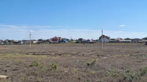 Участок в Астраханская область, Наримановский район, с. ...