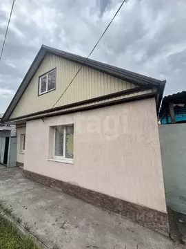 Дом в Ставропольский край, Ставрополь №26 мкр, проезд ...