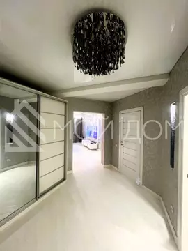 3-к кв. Сахалинская область, Южно-Сахалинск просп. Победы, 9 (93.3 м)