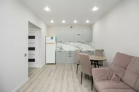 2-к кв. Тюменская область, Тюмень Полевая ул., 117к4 (53.0 м)