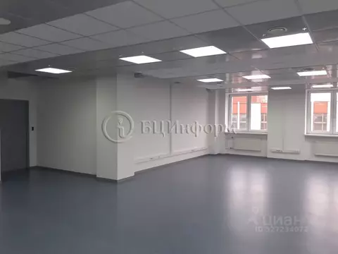 Офис в Санкт-Петербург Софийская ул., 8к1с3 (150 м)