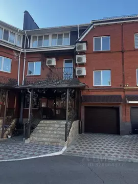 Таунхаус в Татарстан, Альметьевск ул. Кирова, 32 (520 м)