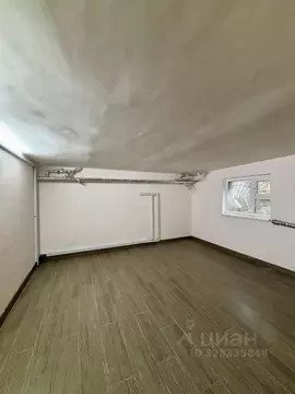 Помещение свободного назначения в Волгоградская область, Волгоград ул. ...