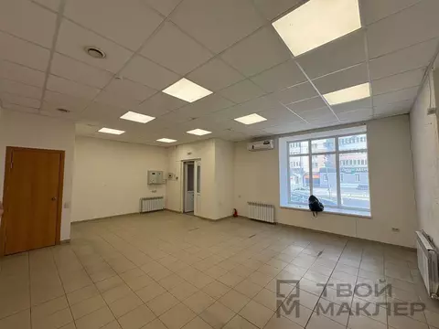 Торговая площадь в Пензенская область, Пенза ул. Калинина, 1 (86 м)