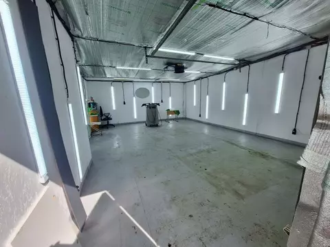 Гараж в Московская область, Солнечногорск городской округ, Андреевка ...