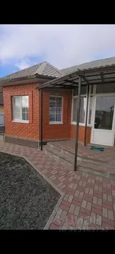 Дом в Белгородская область, Белгородский район, Тавровское с/пос, с. ...