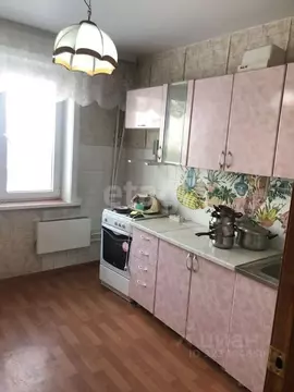 2-к кв. Кемеровская область, Междуреченск просп. Шахтеров, 43 (52.7 м)