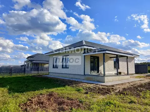 Дом в Калужская область, Жуковский район, Совхоз Победа с/пос, д. ...