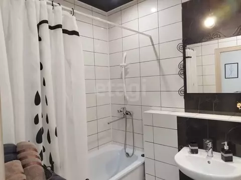 1-к кв. Пермский край, Пермь ул. Революции, 48В (47.0 м)