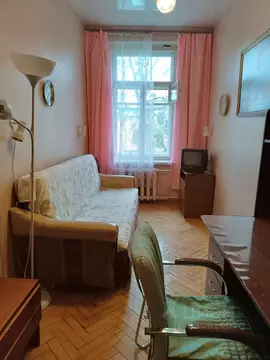 Комната Санкт-Петербург 20-я Васильевского острова линия, 1 (12.0 м)