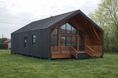 Дом в Удмуртия, Ижевск Листопадная ул., 17 (123 м)