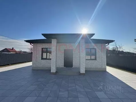 Дом в Ростовская область, Новочеркасск Тополиная ул., 73Л (100 м)