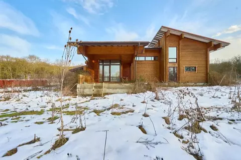 Дом в Краснодарский край, Северский район, Азовское с/пос, Азовская ...