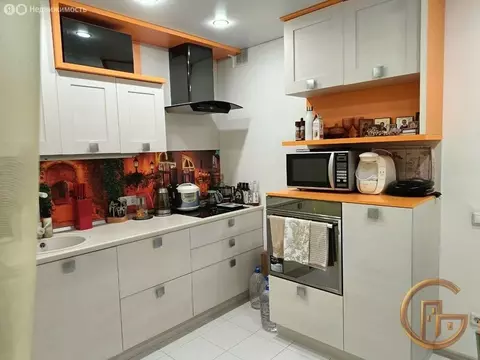 2-комнатная квартира: Тюмень, Кремлёвская улица, 85к1 (63 м)