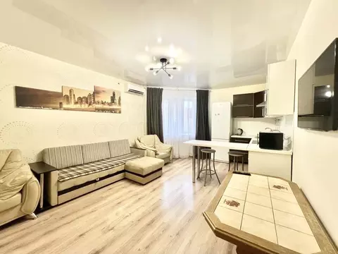 2-к кв. Самарская область, Самара просп. Карла Маркса, 55 (60.0 м)