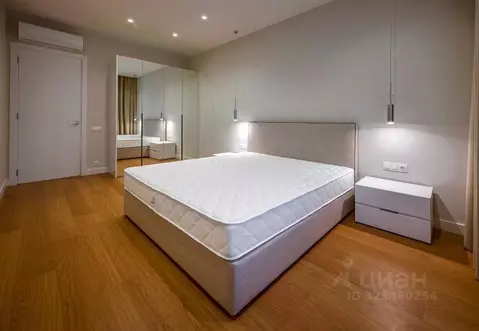 2-к кв. Москва ул. Василисы Кожиной, 13 (61.0 м)