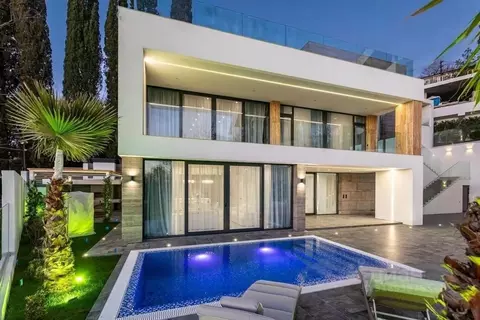 Дом в Краснодарский край, Сочи Новороссийское ш. (270 м)