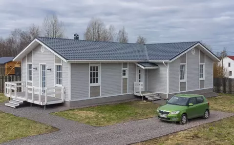 Дом в Ленинградская область, Выборгский район, Рощинское городское ...