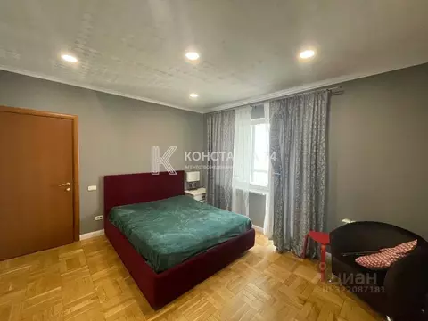 4-к кв. Челябинская область, Челябинск ул. Братьев Кашириных, 122 ...