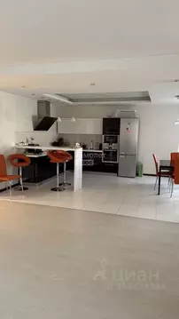 2-к кв. Свердловская область, Екатеринбург ул. Мамина-Сибиряка, 132 ...