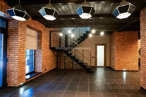 Коттедж в Красноярский край, Красноярск городской округ, пос. Минино ...