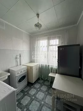 2-к кв. Волгоградская область, Волгоград ул. Кирова, 129 (44.0 м)