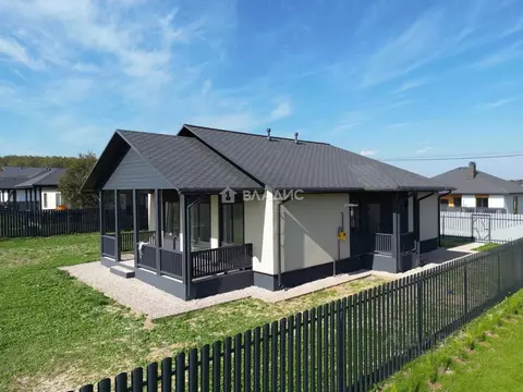 Дом в Калужская область, Жуковский район, Истье с/пос, д. Грачевка ул. ...