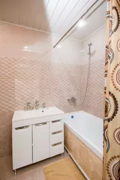 Студия Тюменская область, Тюмень ул. Вадима Бованенко, 1 (29.9 м)