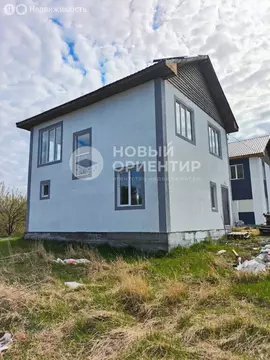 Дом в Арамиль, Октябрьская улица, 69А (120 м)