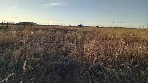 Участок в Тюменская область, Тюменский район, д. Малиновка ул. ...