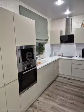 2-к кв. Иркутская область, Иркутск ул. Лермонтова, 81/22 (72.0 м)