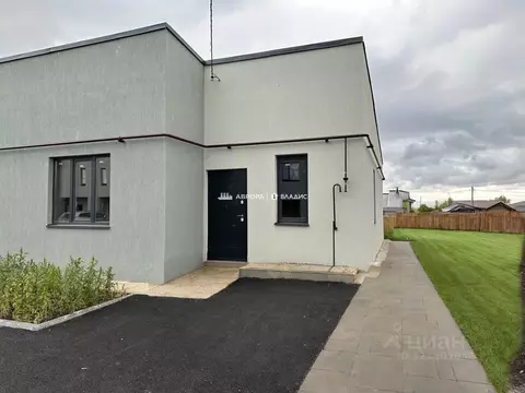 Таунхаус в Челябинская область, Магнитогорск Счастливый кп, ул. ...