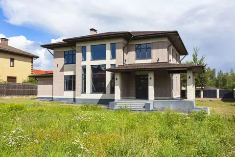 Коттедж в Москва д. Большое Свинорье, ул. Перспективная (330 м)