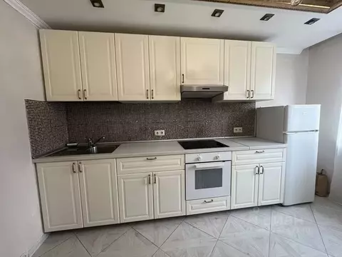 3-к кв. Москва, Москва, Московский г. ул. Бианки, 3 (70.3 м)