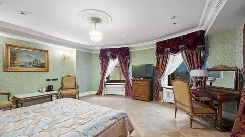 Офис в Санкт-Петербург Невский просп., 15 (42 м)