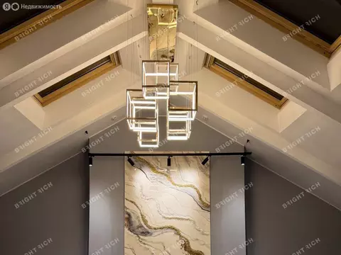 Офис (325 м)
