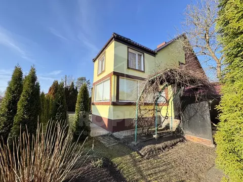 Дом в Калининградская область, Славский муниципальный округ, пос. ...