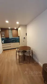 2-к кв. Москва Очаковское ш., 5к2 (37.0 м)