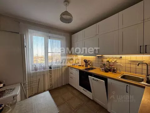 2-к кв. Челябинская область, Челябинск Октябрьская ул., 1 (58.1 м)