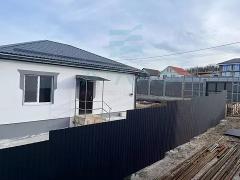 Дом в Крым, Симферопольский район, Добровское с/пос, с. Краснолесье ...