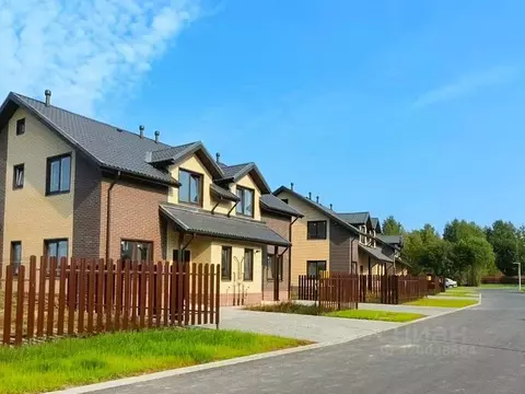 Таунхаус в Ленинградская область, Всеволожский район, Агалатовское ...