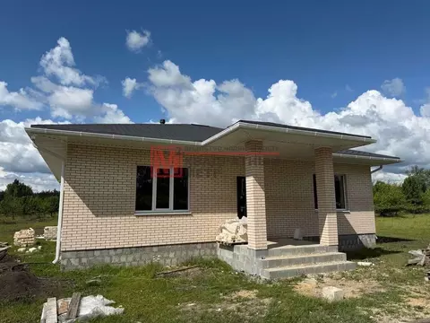 Дом в Белгородская область, Старооскольский городской округ, с. ...