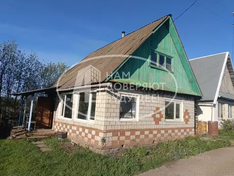 Коттедж в Пермский край, Кунгурский муниципальный округ, № 2 ЖБИ СНТ  ...