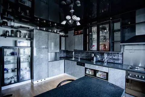 Дом в Челябинская область, Магнитогорск Сибирская ул. (499 м)